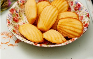 6924350628_4bd4e4cd5b_z